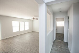 6525 Cedar Waxwing St in North Las Vegas, NV - Building Photo - Building Photo