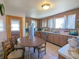 71 Pennsylvania Ave, Unit 2 in Somerville, MA - Building Photo