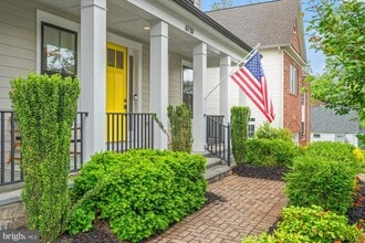 6710 Osborn St in Falls Church, VA - Building Photo - Building Photo