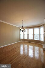 10470 Courtney Dr in Fairfax, VA - Building Photo - Building Photo