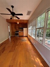 317 W 35th St in Austin, TX - Foto de edificio - Building Photo