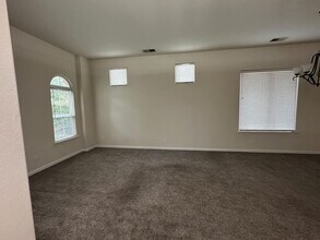 11590 Stonebrook Dr in Auburn, CA - Building Photo - Building Photo