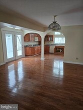 7826 Bodkin View Dr in Pasadena, MD - Building Photo - Building Photo
