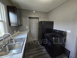 709 Kern St in Waterloo, IA - Building Photo - Building Photo