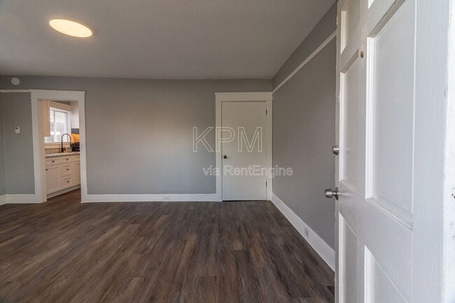 2120 Monte Diablo Ave in Stockton, CA - Building Photo - Building Photo