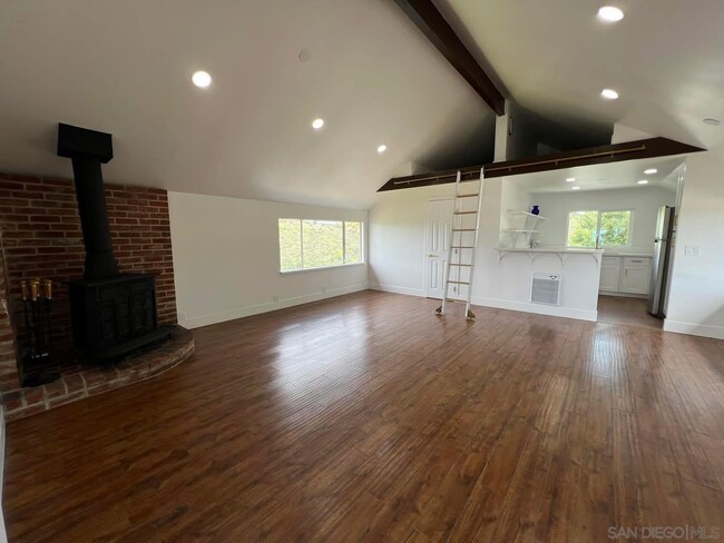 property at 1531 Avohill Dr
