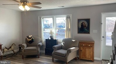 1126 Wadewood Ct in Woodstock, VA - Foto de edificio - Building Photo