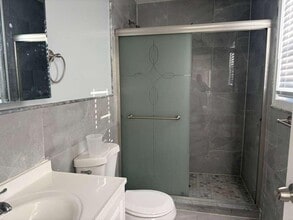 171 N 17th St in East Orange, NJ - Building Photo - Building Photo