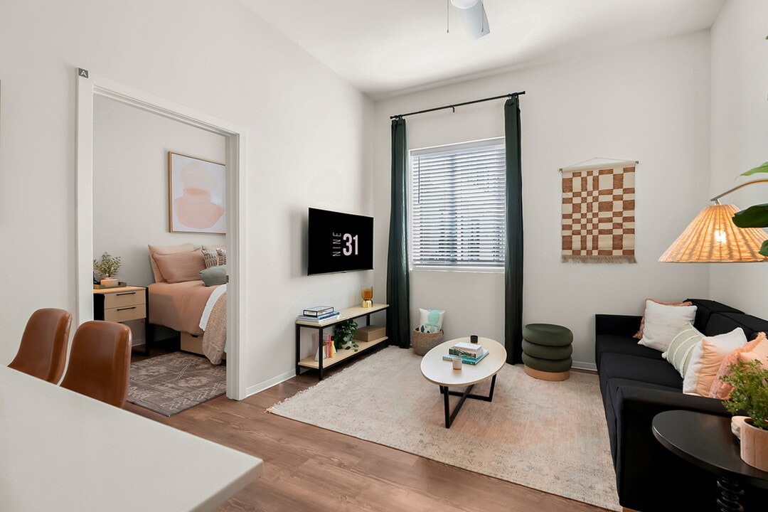 Student | Nine31 in Gainesville, FL - Building Photo
