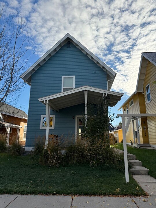 318 Kimball Ave in Bozeman, MT - Foto de edificio