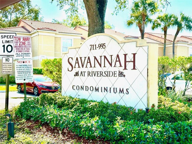 property at 977 Riverside Dr