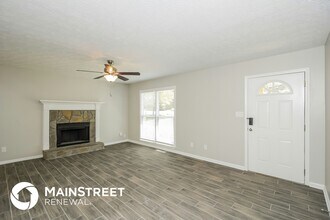 333 Oak Landing Cir in Douglasville, GA - Building Photo - Building Photo