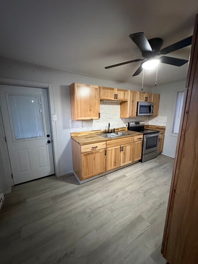 property at 637 Prangley Ave