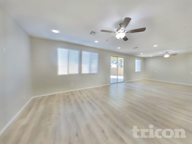 4122 W Federal Way in Queen Creek, AZ - Building Photo - Building Photo