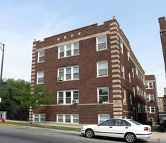 2610 W Montrose Ave Apartments