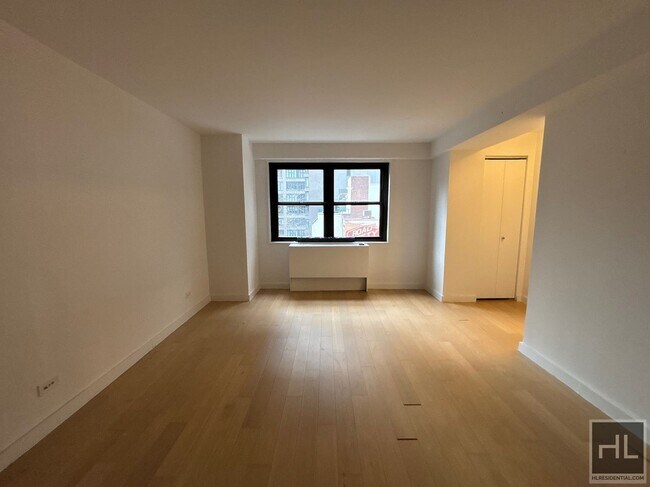 East 39th Street, Unit 6D in New York, NY - Building Photo - Building Photo