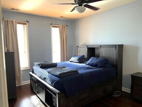 1909 S State St, Unit Unit 2 in Chicago, IL - Building Photo - Building Photo