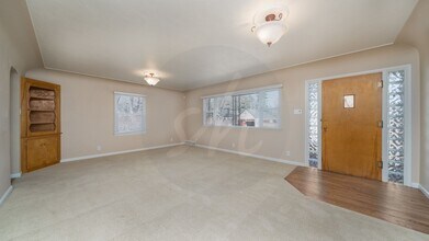 110 Trout Ave in Colorado Springs, CO - Building Photo - Building Photo