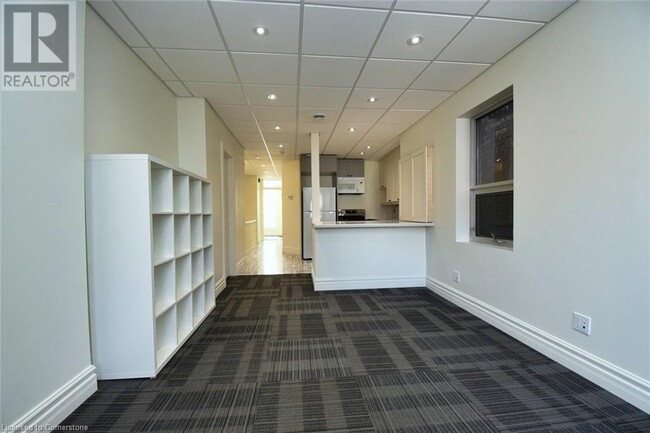 329 King St E in Hamilton, ON - Building Photo - Building Photo
