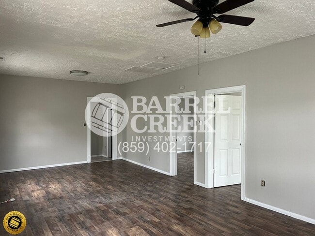 413 Perryville St in Harrodsburg, KY - Building Photo - Building Photo