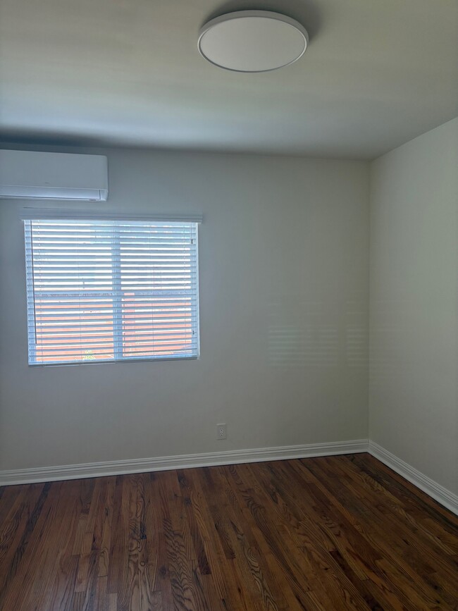 10720 Charnock Rd, Unit 10720.5 Charnock Rd, LA CA 90034, Unit 10720.5 Charnock Rd, LA CA 90034