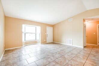 3645 E Powder Horn Rd in Titusville, FL - Building Photo - Building Photo