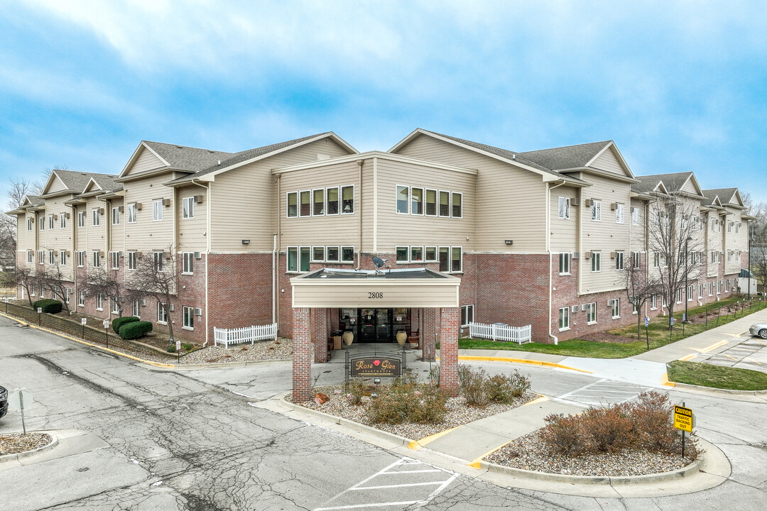 Rose Glen in Des Moines, IA - Foto de edificio