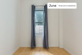Private bedroom in 4 bed/2 bath Home in New York, NY - Building Photo - Building Photo