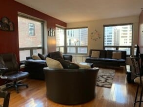 440 N Wabash Ave, Unit 708 in Chicago, IL - Building Photo - Building Photo