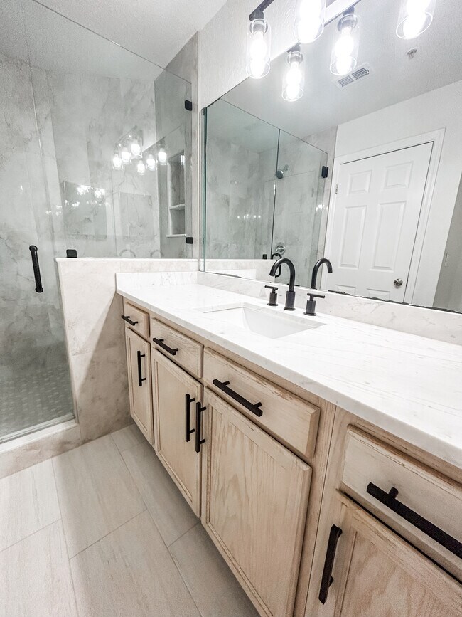 property at 5035 Sunridge Palms Dr