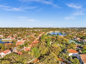 3863 SW 53rd Pl in Fort Lauderdale, FL - Building Photo