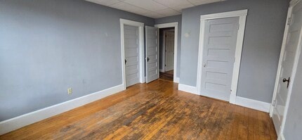 144 Elm St in Worcester, MA - Foto de edificio - Building Photo