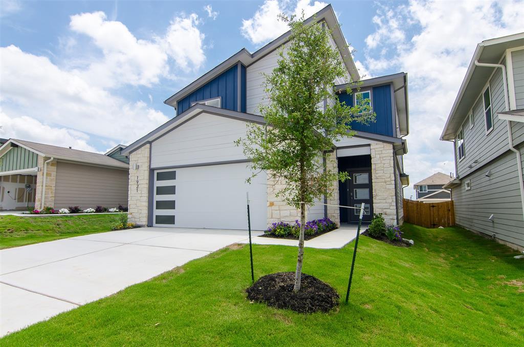 1921 Daleside Ln in Austin, TX - Building Photo