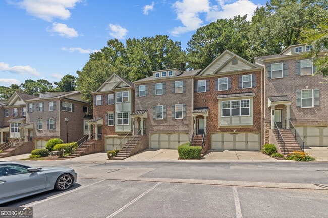 2086 Cobblestone Cir NE in Atlanta, GA - Building Photo - Building Photo