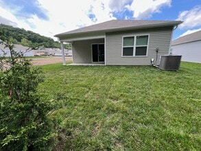 336 Arrowhead Dr in Johnson City, TN - Building Photo - Building Photo