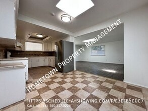 2818 College St SE in Lacey, WA - Building Photo - Building Photo