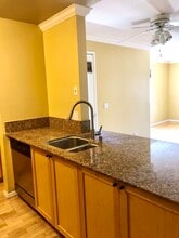 3440 Lebon Dr, Unit 4312 in San Diego, CA - Building Photo - Building Photo