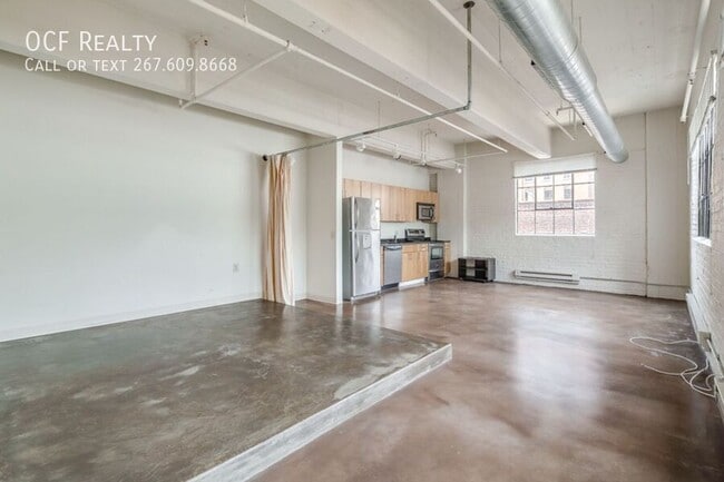 property at 412 S 13th St