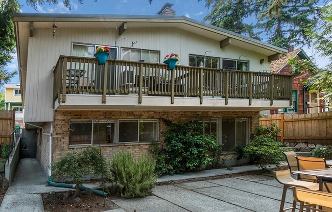 property at 4354 5th Ave NW