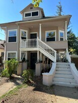 4238 1/2 2nd Ave in Sacramento, CA - Building Photo