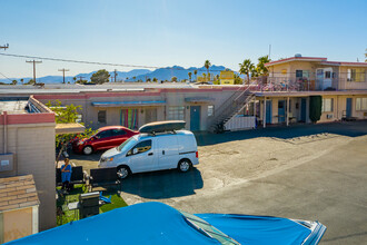 Boulder Inn in Boulder City, NV - Building Photo - Building Photo