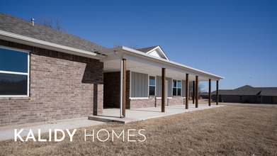 303 Kirks Holw in Jones, OK - Building Photo - Building Photo