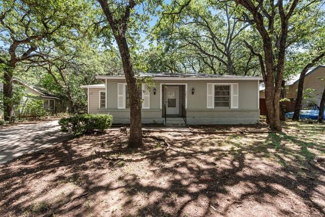 property at 2517 Weiler Blvd