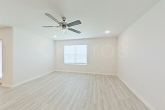 139 Swallowtail Ln in Pensacola, FL - Building Photo - Building Photo