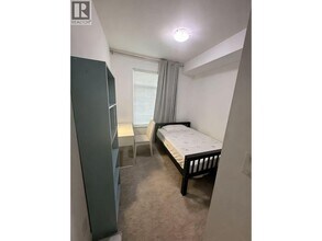 5689 Kings Rd in Vancouver, BC - Building Photo - Building Photo