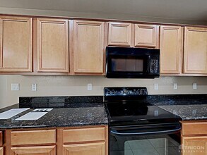 44181 W Lindgren Dr in Maricopa, AZ - Building Photo - Building Photo
