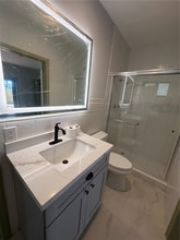 2120 SW 84th Ave in Miami, FL - Building Photo - Building Photo