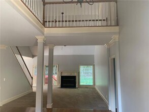 4208 Terrace Ct SE in Smyrna, GA - Building Photo - Building Photo