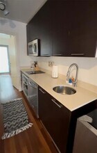 1550 Pennsylvania Ave, Unit 117 in Miami Beach, FL - Foto de edificio - Building Photo