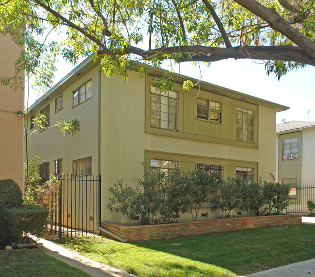 8532 Alcott St in Los Angeles, CA - Building Photo - Building Photo